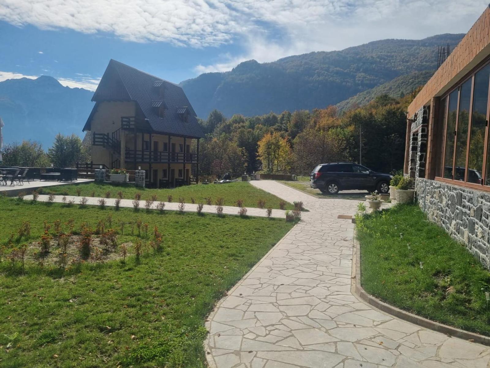 Theth Kompleksi Gjoni Exterior foto